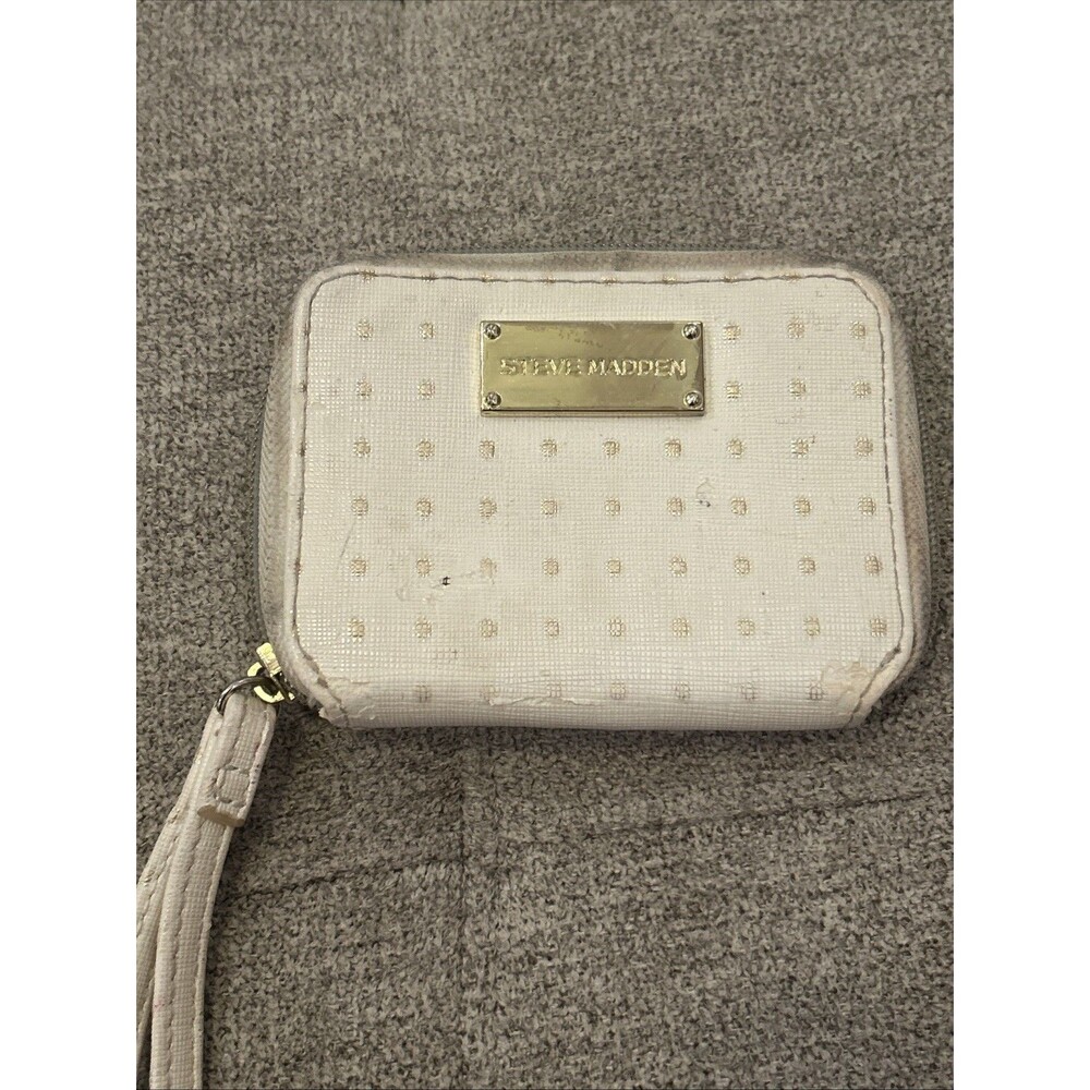 Steve Madden vintage Women's Wristlet Wallet Cream And Gold
